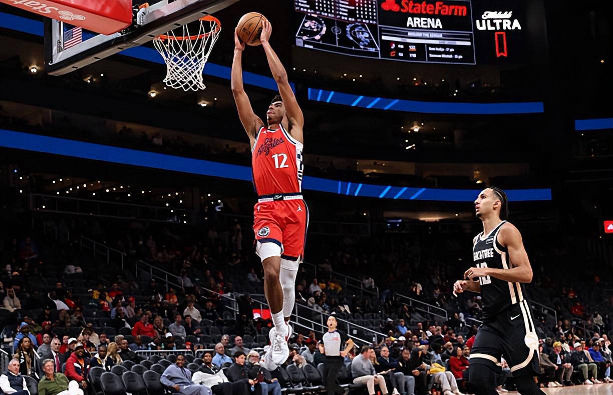 PG电子-包含詹姆斯新星战术调整表现惊艳，快船未来可期！的词条