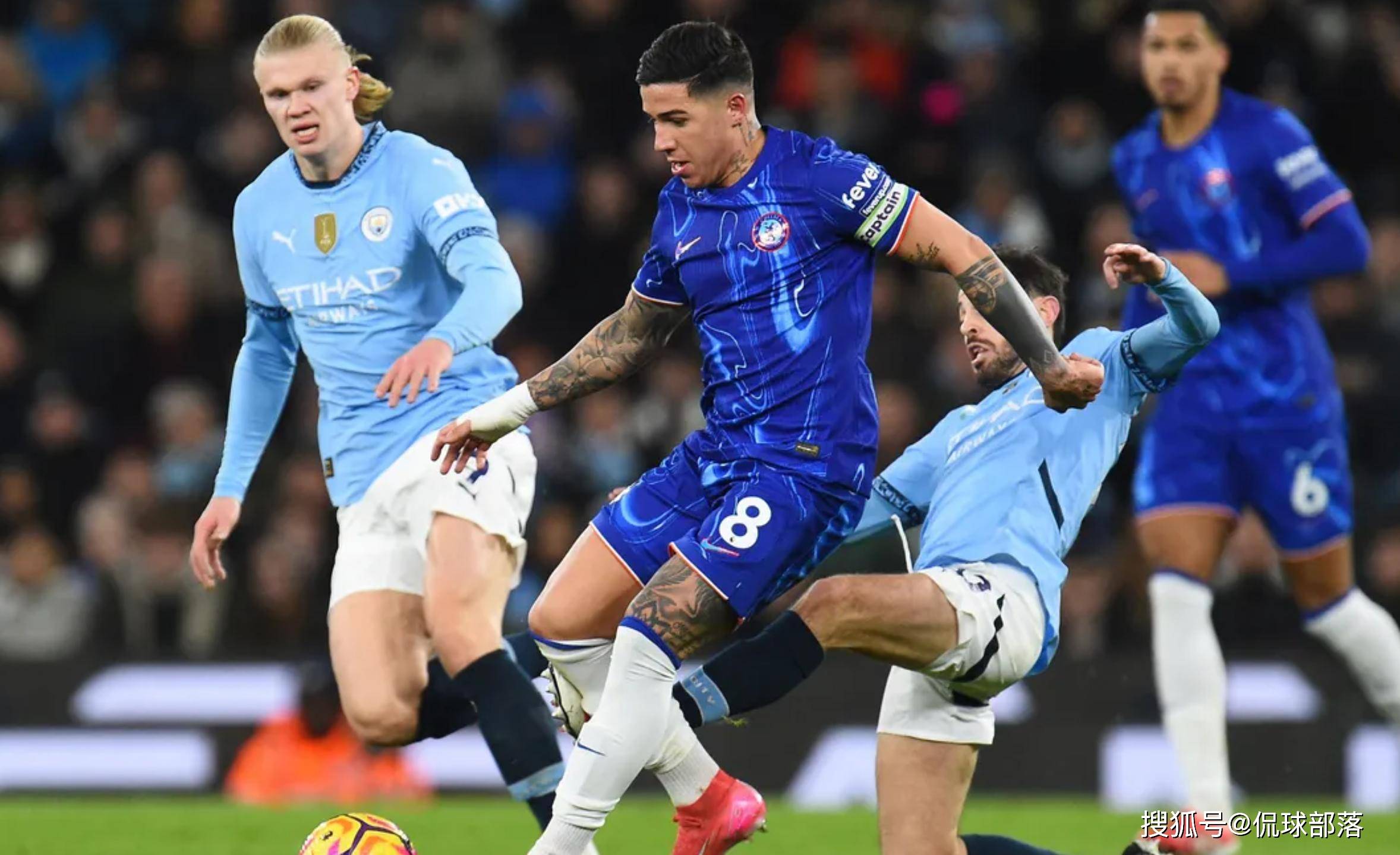 PG-包含哈兰德赛事官方发布挺进下一轮新规，切尔西争议不断！的词条